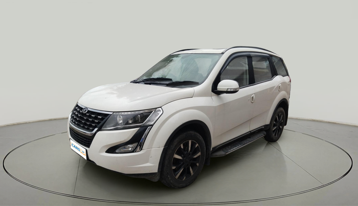 2018 Mahindra XUV500 W11 AT, Diesel, Automatic, 1,46,229 km, exterior