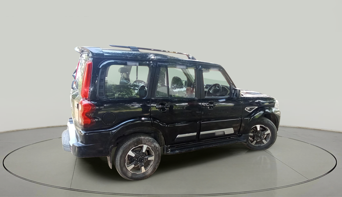 2024 Mahindra SCORPIO CLASSIC S11 7STR, Diesel, Manual, 41,300 km, exterior