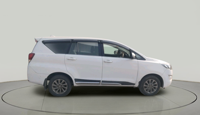 2020 Toyota Innova Crysta 2.4 GX 7 STR, Diesel, Manual, 1,73,277 km, exterior
