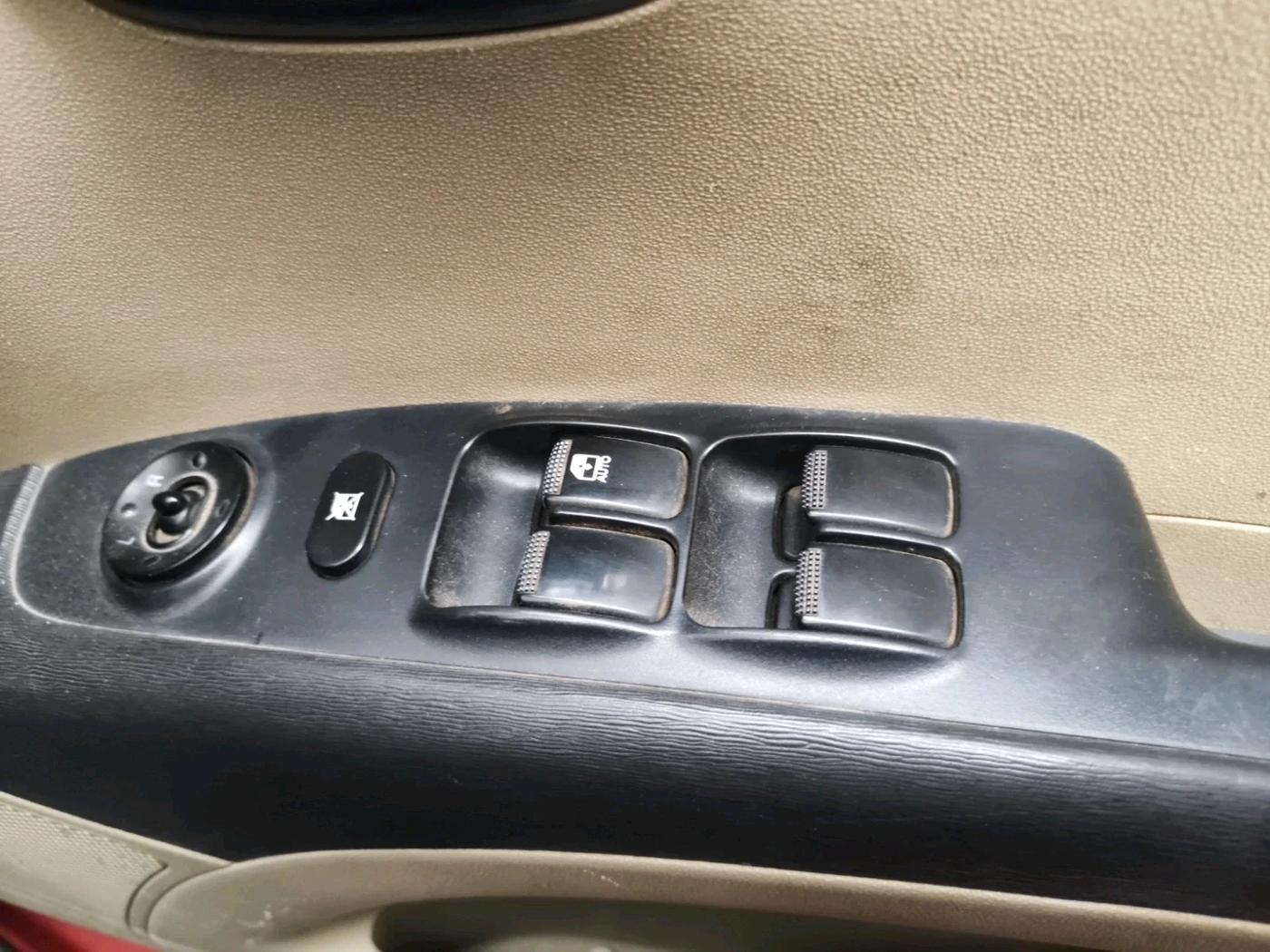 2011 Hyundai i10 MAGNA 1.2, Petrol, Manual, 89,862 km, interior