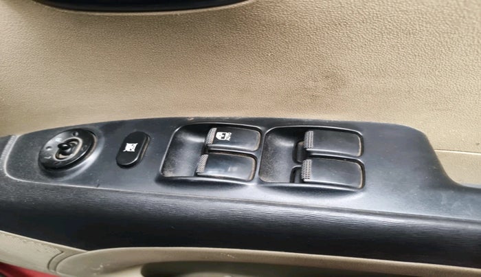 2011 Hyundai i10 MAGNA 1.2, Petrol, Manual, 89,862 km, interior