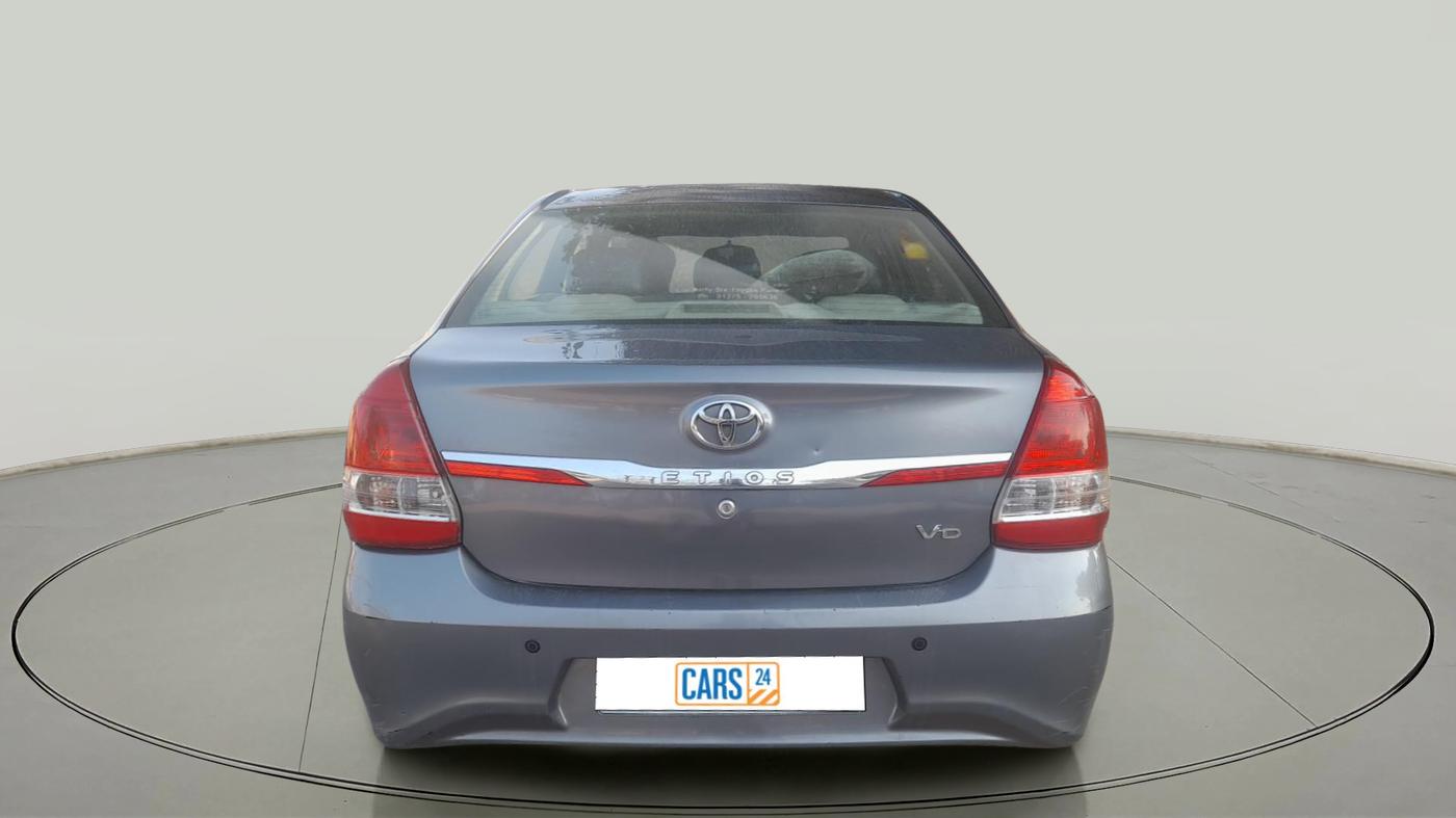 2017 Toyota Etios VD PLATINUM, Diesel, Manual, 1,53,398 km, exterior