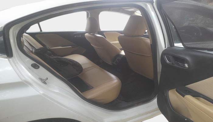 2017 Honda City 1.5L I-VTEC V MT, Petrol, Manual, 92,235 km, interior