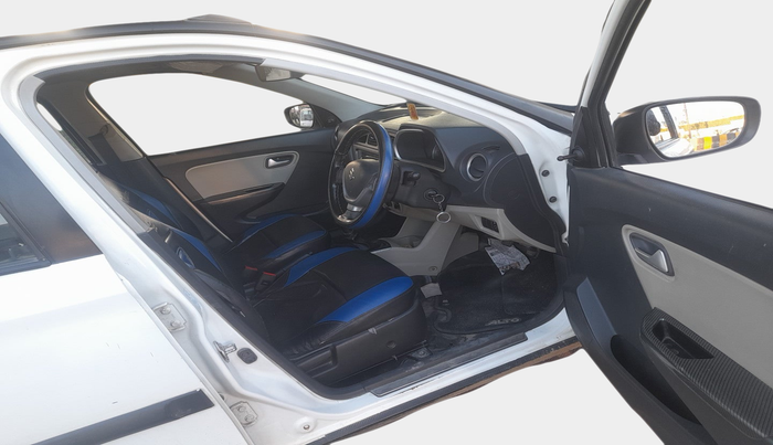 2017 Maruti Alto K10 VXI, Petrol, Manual, 97,012 km, interior