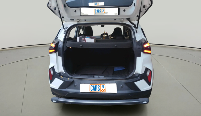 2024 Tata NEXON PURE SUNROOF 1.2 PETROL, Petrol, Manual, 16,226 km, exterior