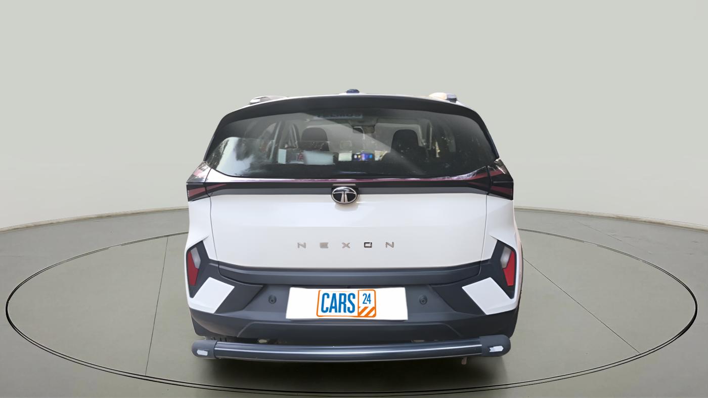 2024 Tata NEXON PURE SUNROOF 1.2 PETROL, Petrol, Manual, 16,226 km, exterior