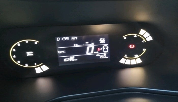 2024 Tata NEXON PURE SUNROOF 1.2 PETROL, Petrol, Manual, 16,226 km, interior