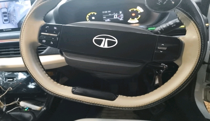 2024 Tata NEXON PURE SUNROOF 1.2 PETROL, Petrol, Manual, 16,226 km, interior