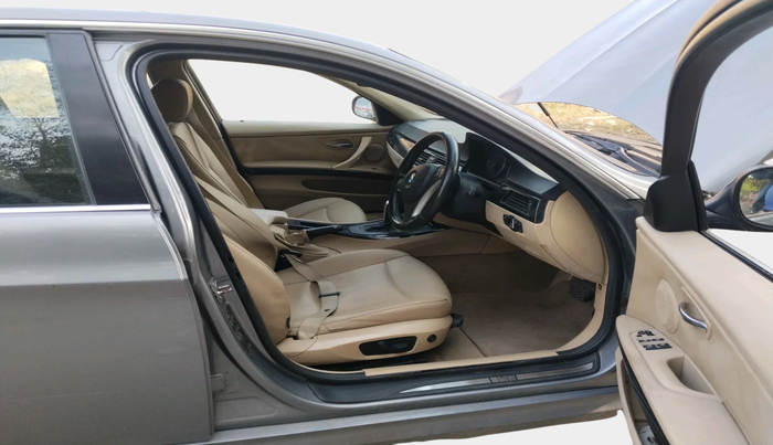 2011 BMW 3 Series 320d, Diesel, Automatic, 98,036 km, interior