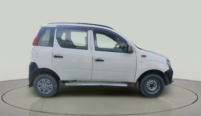 2013 Mahindra Quanto C2, Diesel, Manual, 85,523 km, exterior