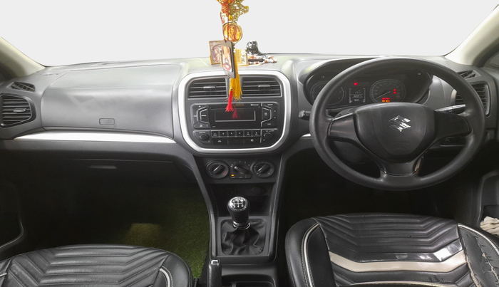 2016 Maruti Vitara Brezza VDI, Diesel, Manual, 82,059 km, interior