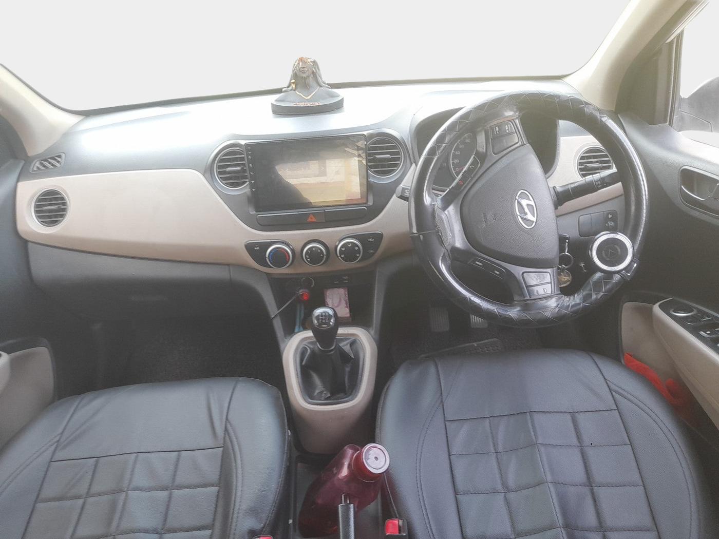 2018 Hyundai Grand i10 MAGNA 1.2 KAPPA VTVT, Petrol, Manual, 49,400 km, interior