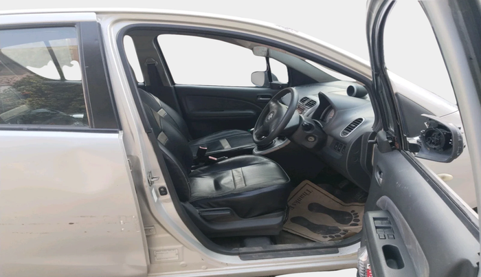 2010 Maruti Ritz VXI, Petrol, Manual, 50,112 km, interior