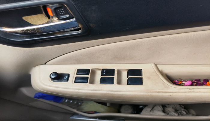 2018 Maruti Dzire VDI AMT, Diesel, Automatic, 71,319 km, interior