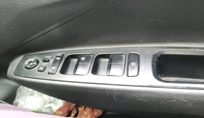 2020 Hyundai GRAND I10 NIOS SPORTZ 1.2 KAPPA VTVT, Petrol, Manual, 42,000 km, interior