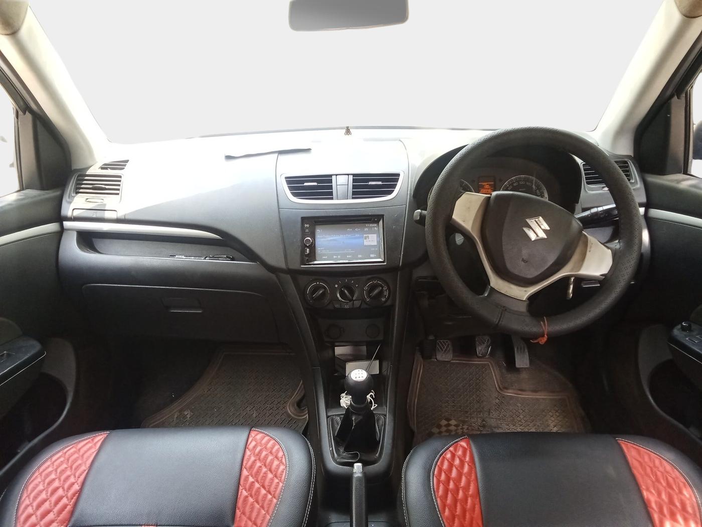 2014 Maruti Swift VDI, Diesel, Manual, 2,08,949 km, interior