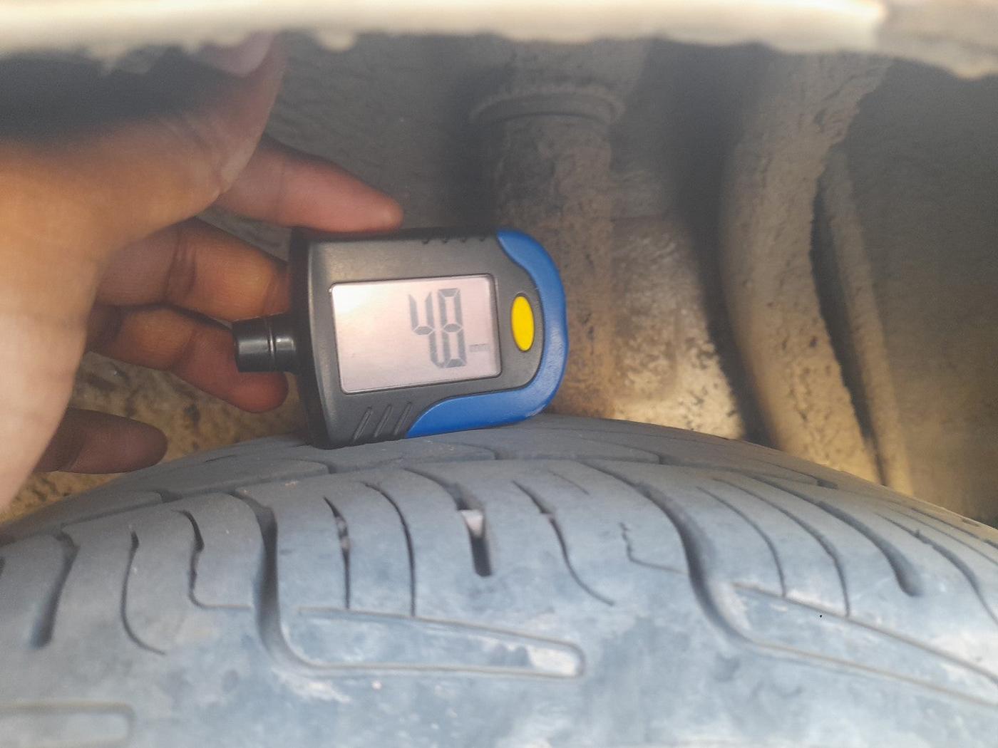 2016 Maruti Celerio VXI, Petrol, Manual, 85,623 km, tyre