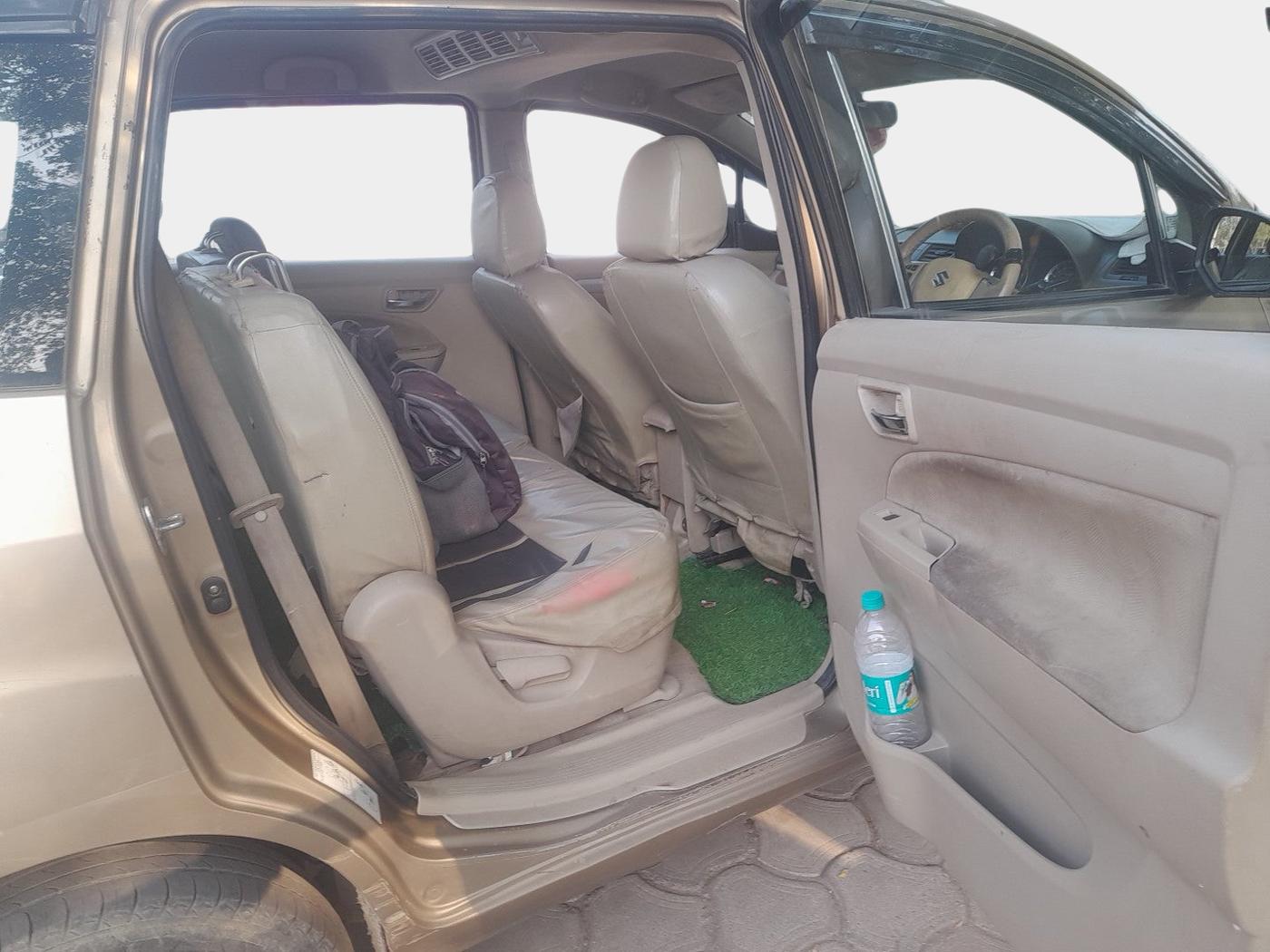 2016 Maruti Ertiga ZDI + SHVS, Diesel, Manual, 1,85,969 km, interior