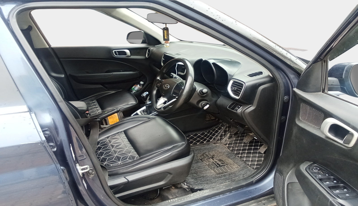 2020 Hyundai VENUE S 1.4 CRDI, Diesel, Manual, 1,50,615 km, interior