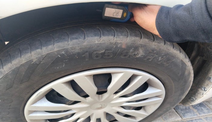 2015 Maruti Swift Dzire TOUR DIESEL, Diesel, Manual, 1,44,877 km, tyre