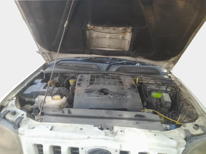 2013 Mahindra Scorpio VLX 2WD BS-III, Diesel, Manual, 87,661 km, exterior