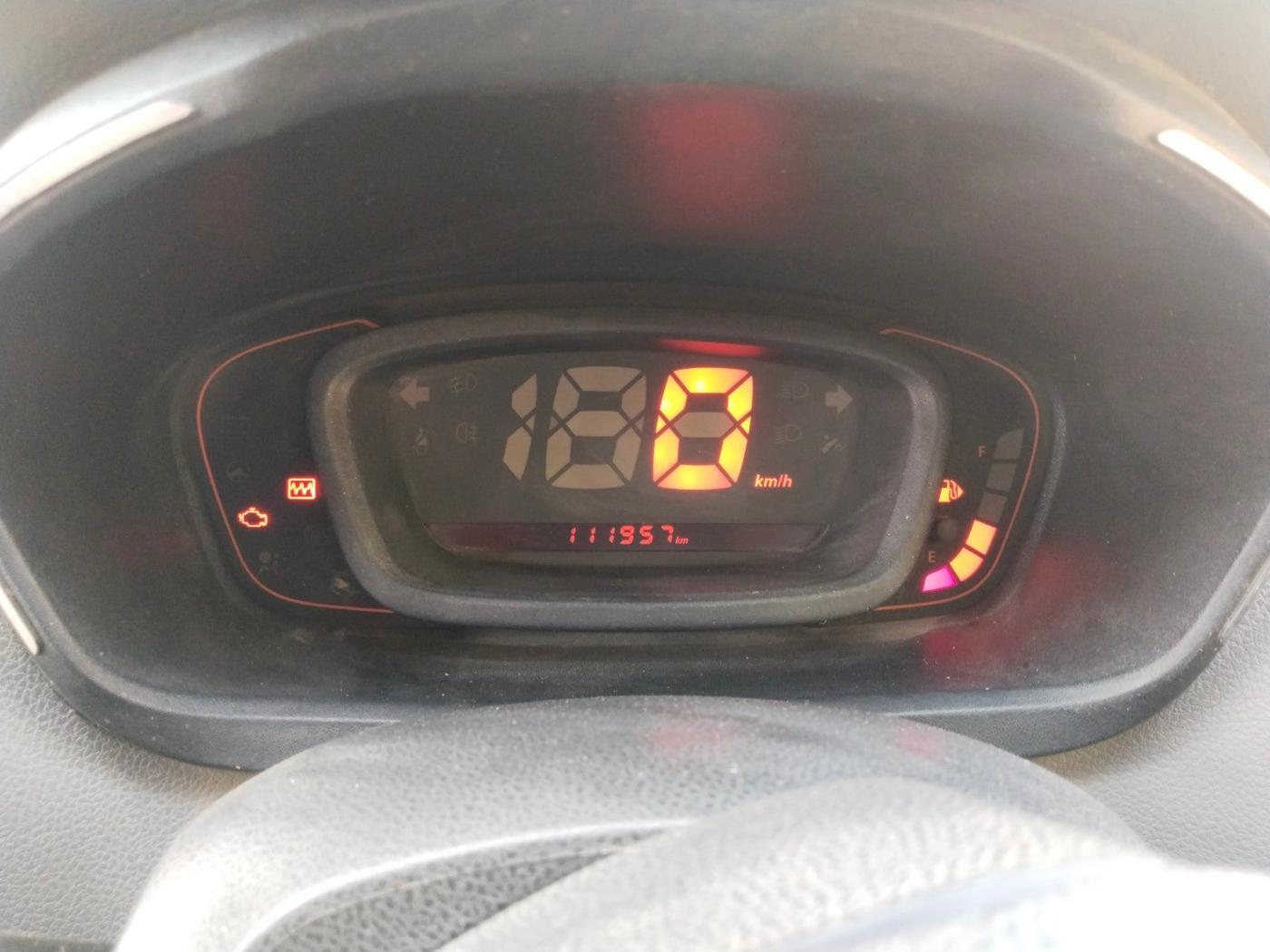 2018 Renault Kwid RXT 0.8 (O), Petrol, Manual, 1,11,957 km, interior