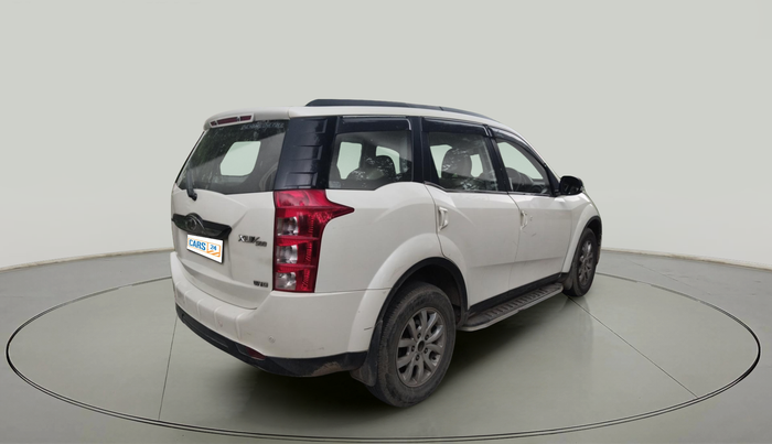 2017 Mahindra XUV500 W10, Diesel, Manual, 64,573 km, exterior