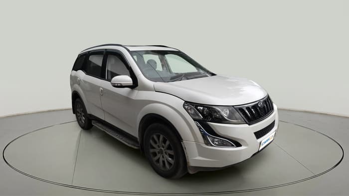 2017 Mahindra XUV500 W10, Diesel, Manual, 64,573 km, exterior