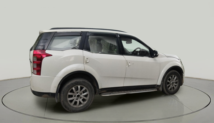 2017 Mahindra XUV500 W10, Diesel, Manual, 64,573 km, exterior