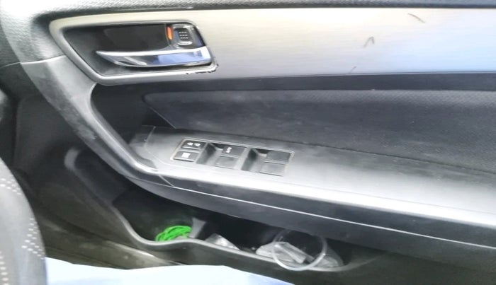 2019 Maruti Vitara Brezza ZDI PLUS, Diesel, Manual, 1,10,508 km, interior