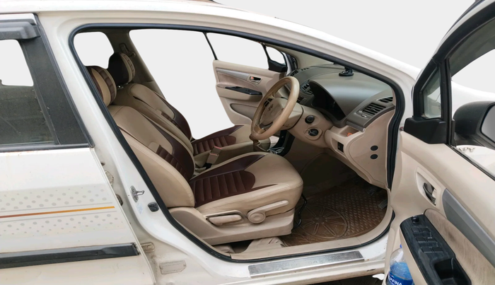 2013 Maruti Ertiga ZXI, Petrol, Manual, 98,926 km, interior