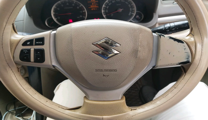 2013 Maruti Ertiga ZXI, Petrol, Manual, 98,926 km, interior