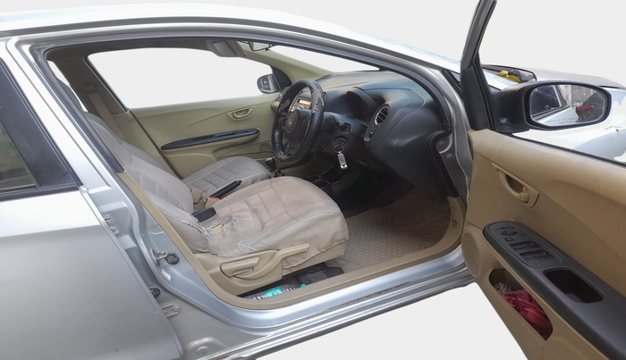 2016 Honda Amaze 1.5L I-DTEC S, Diesel, Manual, 1,43,367 km, interior