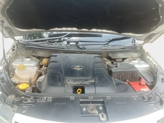 2014 Mahindra XUV500 W6, Diesel, Manual, 79,481 km, exterior
