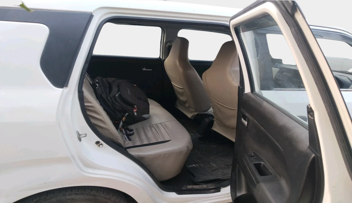 2019 Maruti New Wagon-R VXI 1.2, Petrol, Manual, 299 km, interior