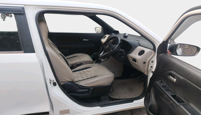 2019 Maruti New Wagon-R VXI 1.2, Petrol, Manual, 299 km, interior