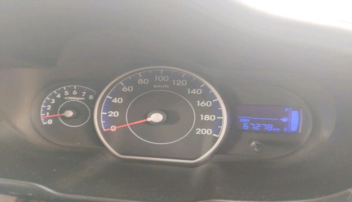 2011 Hyundai i10 MAGNA 1.2, Petrol, Manual, 67,278 km, interior