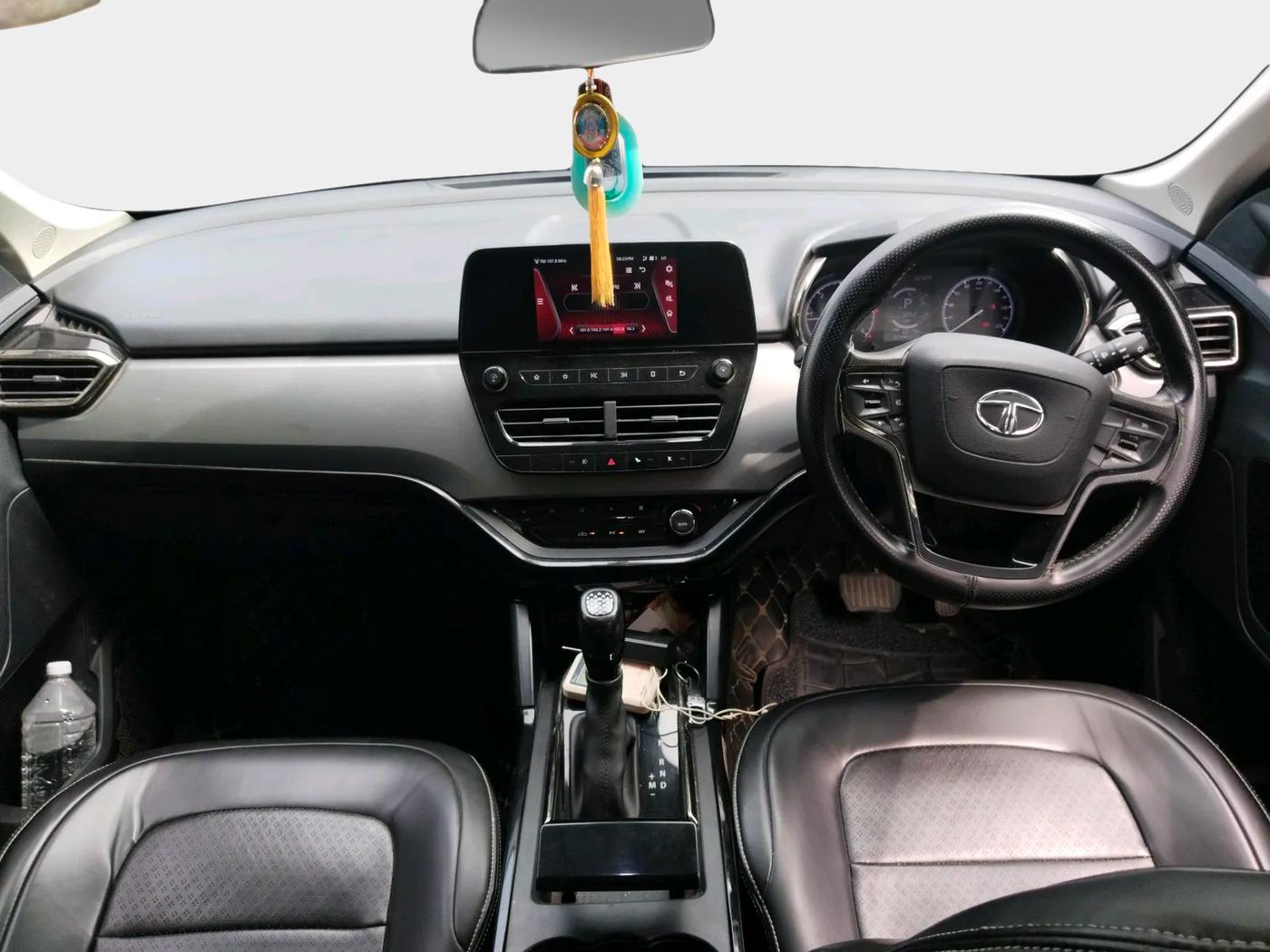 2021 Tata Harrier XTA PLUS 2.0L KRYOTEC DARK EDITION, Diesel, Automatic, 64,400 km, interior