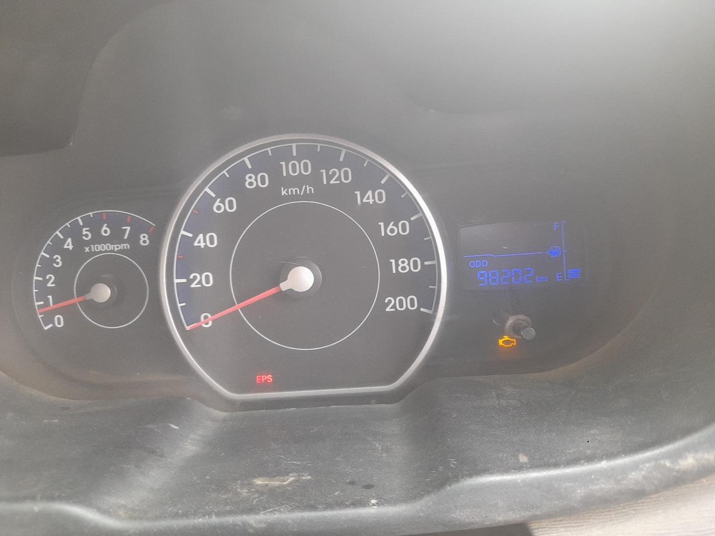 2012 Hyundai i10 ERA 1.1, Petrol, Manual, 98,202 km, interior