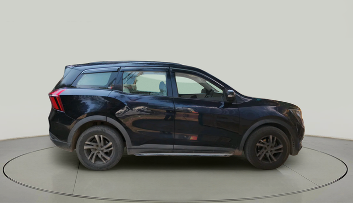 2023 Mahindra XUV700 AX 5 D AT 5 STR, Diesel, Automatic, 1,50,491 km, exterior