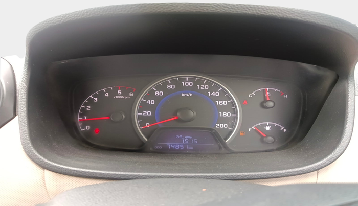 2016 Hyundai Grand i10 MAGNA 1.1 CRDI, Diesel, Manual, 74,851 km, interior