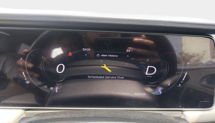 2022 Mahindra XUV700 AX 7 LUXURY D AWD AT 7 STR, Diesel, Automatic, 1,31,508 km, interior