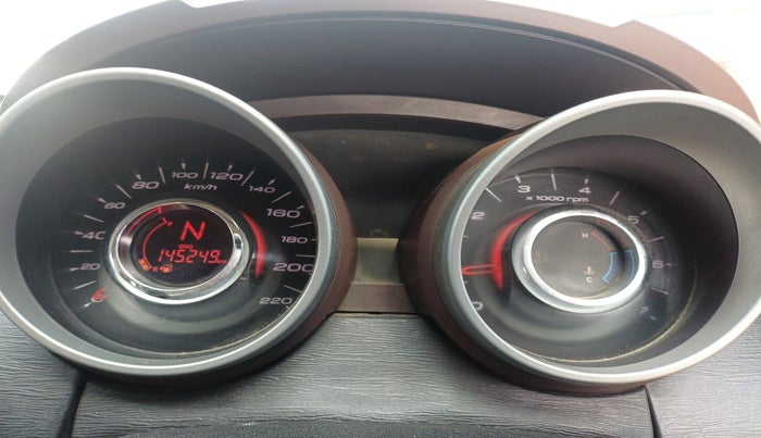 2014 Mahindra XUV500 W8, Diesel, Manual, 1,45,249 km, interior