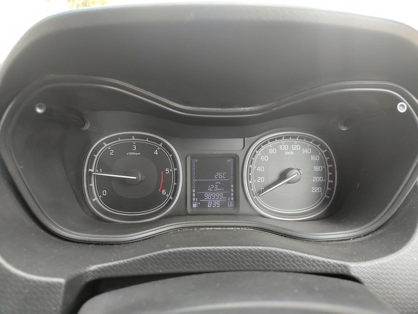 2017 Maruti Vitara Brezza ZDI PLUS DUAL TONE, Diesel, Manual, 98,999 km, interior
