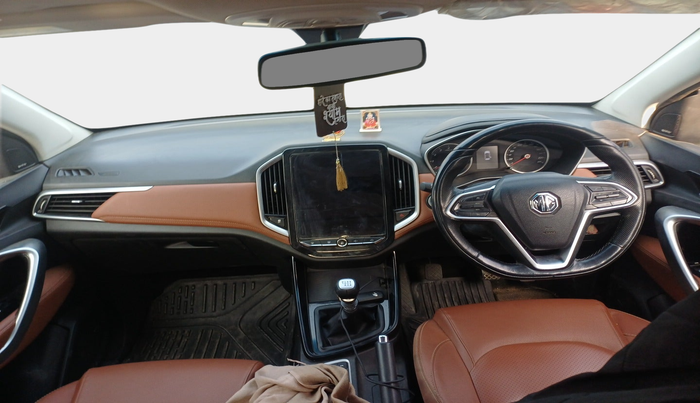 2021 MG HECTOR PLUS SELECT 2.0 DIESEL TURBO MT 7-STR, Diesel, Manual, 78,362 km, interior