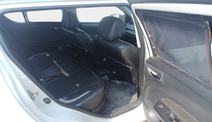 2017 Maruti Swift VDI, Diesel, Manual, 1,52,753 km, interior