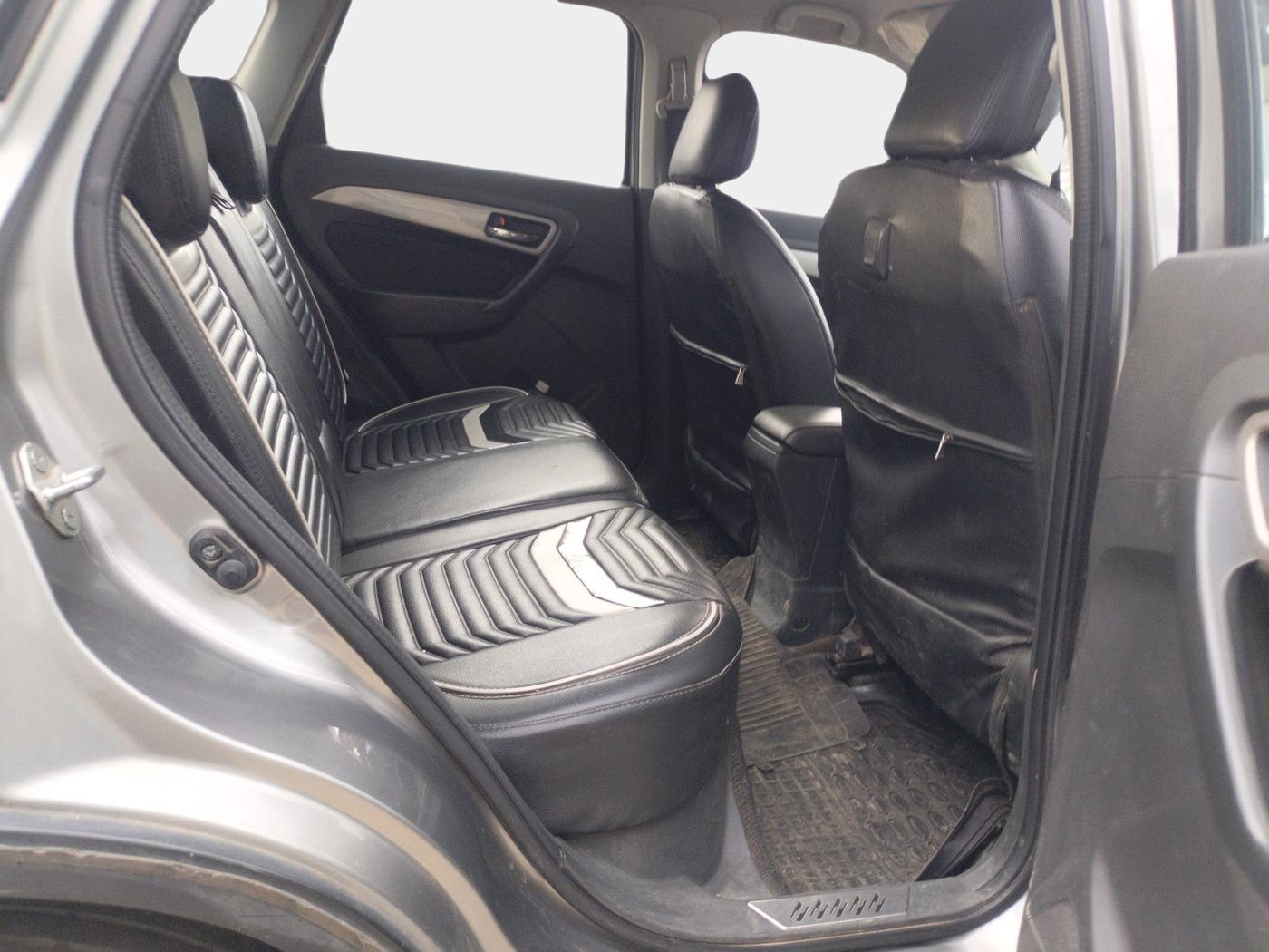 2016 Maruti Vitara Brezza ZDI PLUS, Diesel, Manual, 1,24,020 km, interior