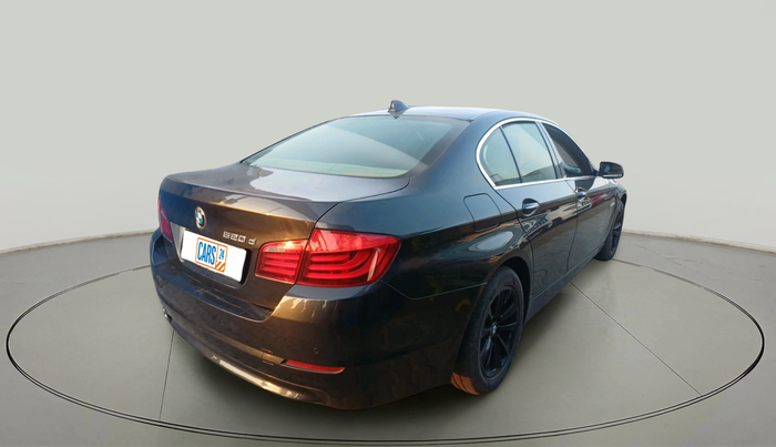 2011 BMW 5 Series 520D 2.0, Diesel, Automatic, 1,01,661 km, exterior