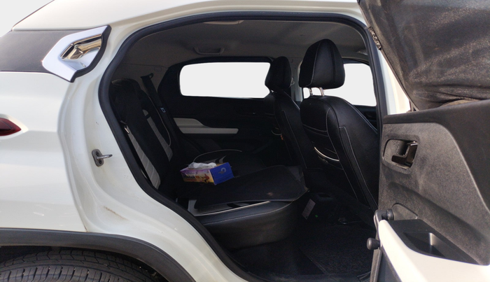 2024 Tata PUNCH PURE MT, Petrol, Manual, 12,170 km, interior