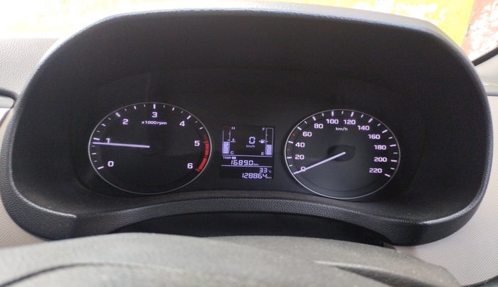 2017 Hyundai Creta BASE 1.4 DIESEL, Diesel, Manual, 1,28,864 km, interior